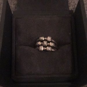 DY confetti ring